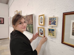 Художници от цялата страна показват творбите си в националната изложба „Любов и вино“ в Горна Оряховица