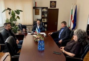 Кметът на Лясковец Васил Христов проведе среща с председателя на Зоналния съвет на БФС във Велико Търново Камен Алексиев