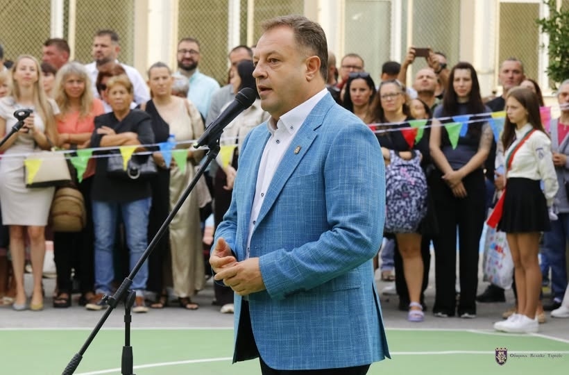 Даниел Панов обяви ден ваканция за учениците по повод Празника на Велико Търново