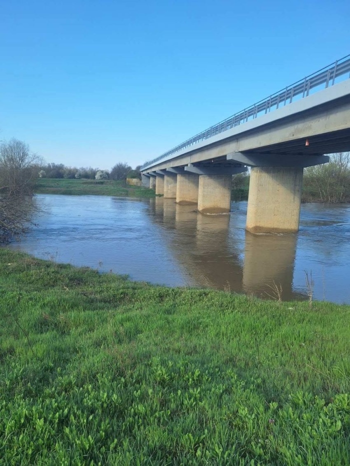 Язовир „Ал. Стамболийски“ прелива със 130 куб. м. /секунда
