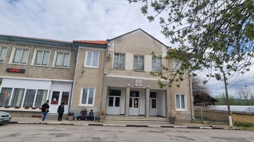 Проектът на Община Горна Оряховица за ремонт на читалището в с. Върбица е одобрен за финансиране по „Красива България“