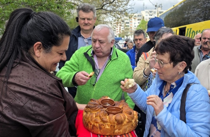 Фермерският пазар на Велико Търново посрещна първите си организирани гости от чужбина