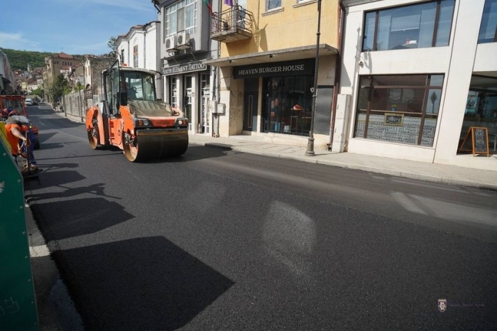 Улиците „Стефан Стамболов“ и „Никола Пиколо“ в Старо Търново са преасфалтирани