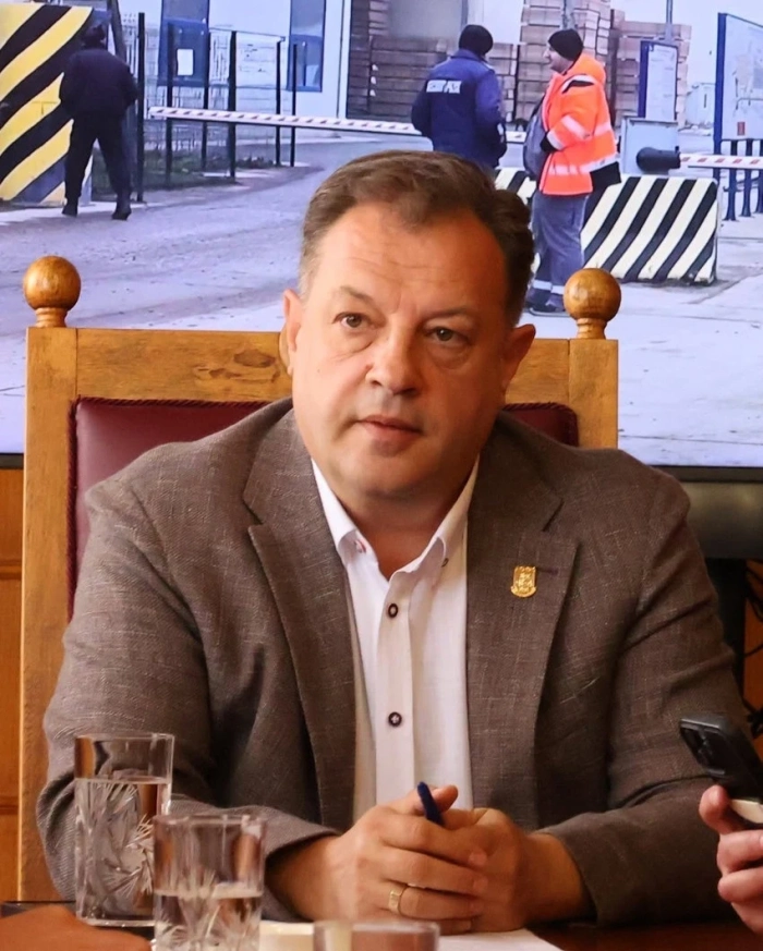Даниел Панов:  „Над 100 са сигналите за мръсен въздух от сутринта, сезирам МОСВ –  „Кроношпан“ не може да обгазява целия град“