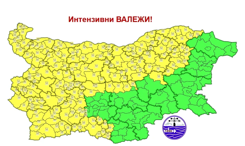 Опасно време в 22 области у нас
