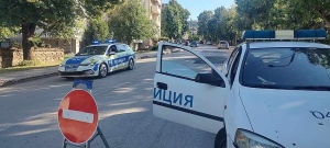 Инцидент на тренировките за планинското рали Раховец-Лясковец, състезател самокатастрофира в дърво (СНИМКИ)