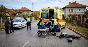 Мъж е с опасност за живота след падане от тротинетка в Драганово