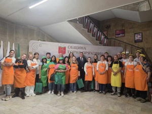 Възпитаници на 4 професионални хранителни гимназии в страната пристигнаха за участие във Фестивала на горнооряховското гърне