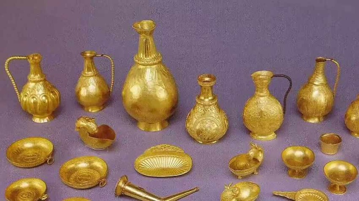 Български реликви извън България: Кои са артефактите ни, останали извън границите на страната
