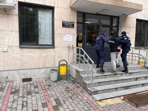 Шестима са задържани при специализирана полицейска операция за противодействие на престъпления против политическите права на гражданите и конвенционалната престъпност