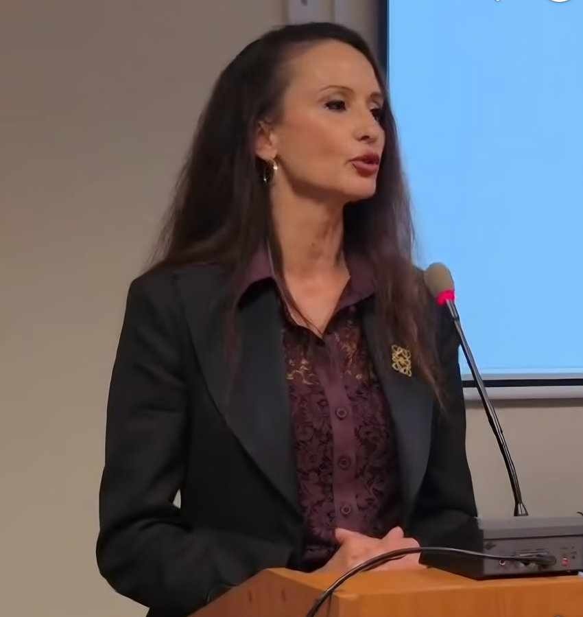 Петя Иванова пое управлението на Община Горна Оряховица до края на мандата